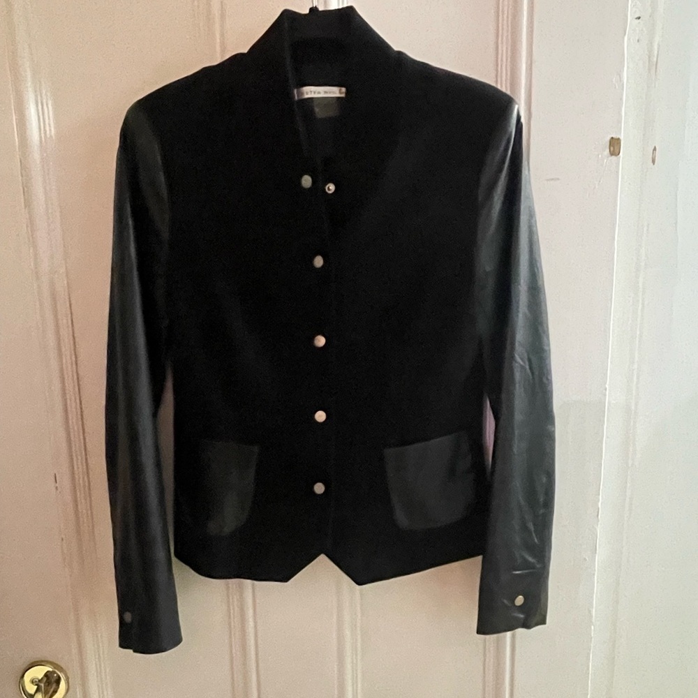 Peter Nygard Leather Jacket Size 6